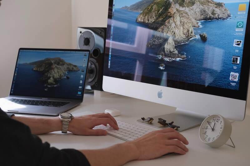 如何在 Mac 电脑上获取 Apple TV 4K 影院屏幕保护程序